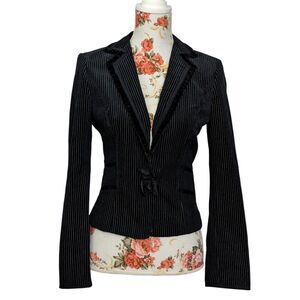 Cynthia Steffe Sz Small Black Jacket Velvet Trim Fitted Gray Pinstripe Career